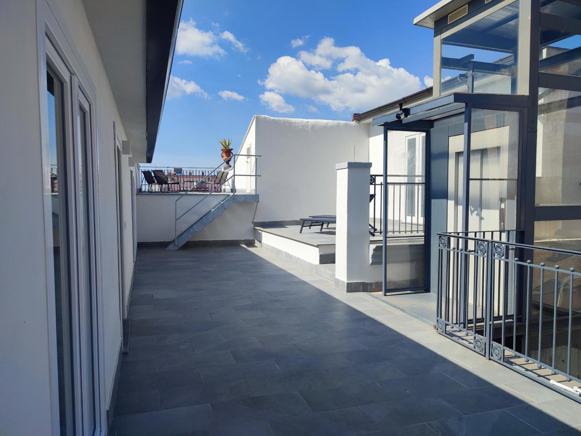 Terrazza Reale - Suite 2 Caserta Dış mekan fotoğraf